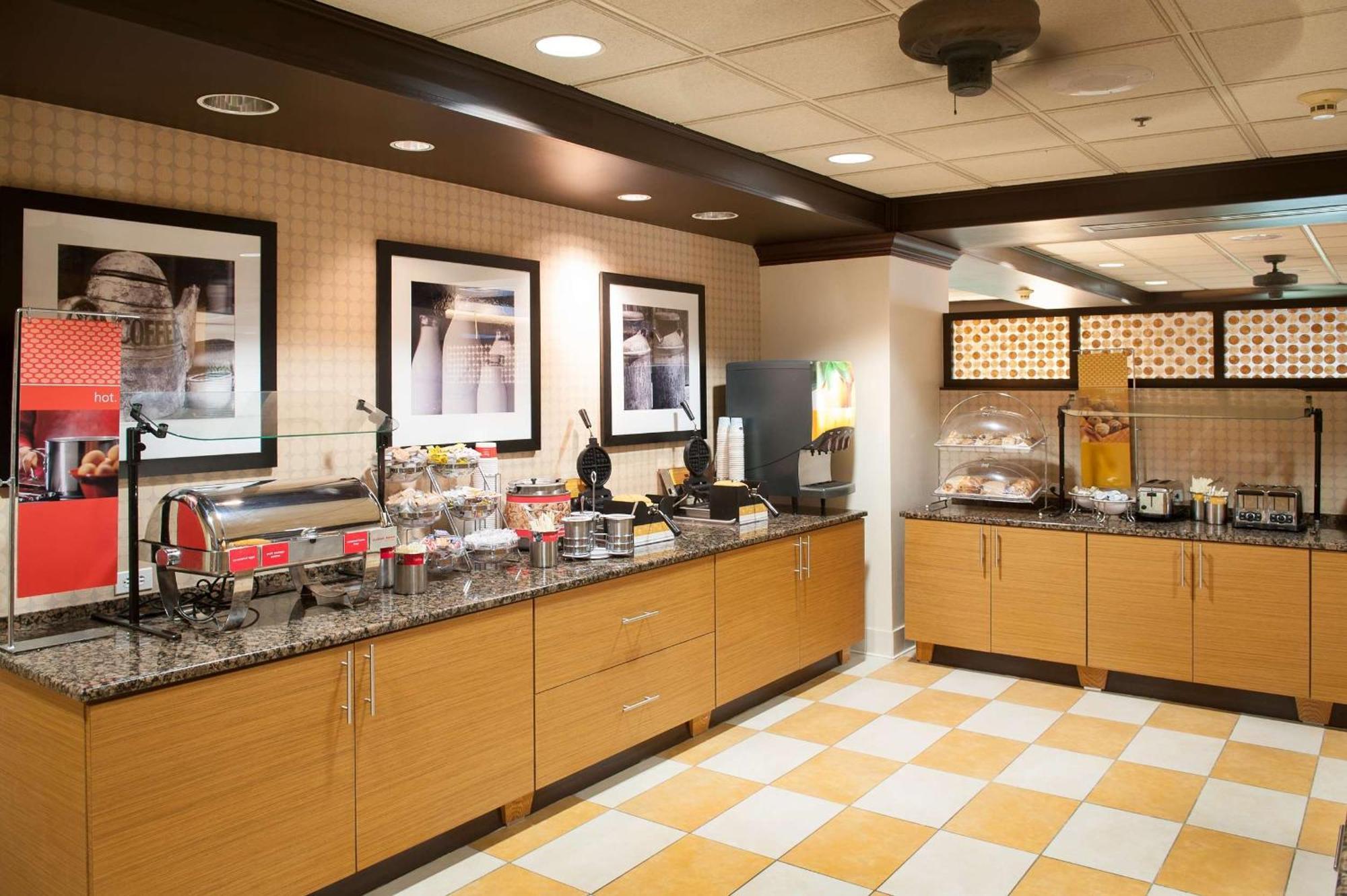 Hampton Inn Pensacola-Airport Zewnętrze zdjęcie
